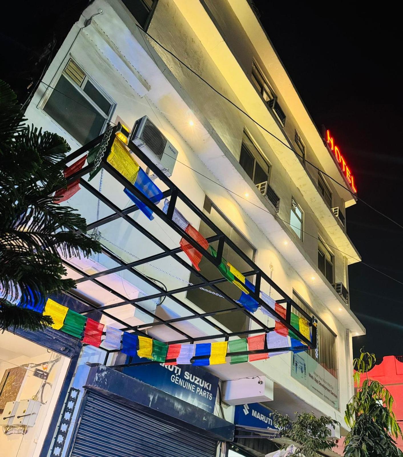 Hotel Pearl Inn Rudrapur Eksteriør billede